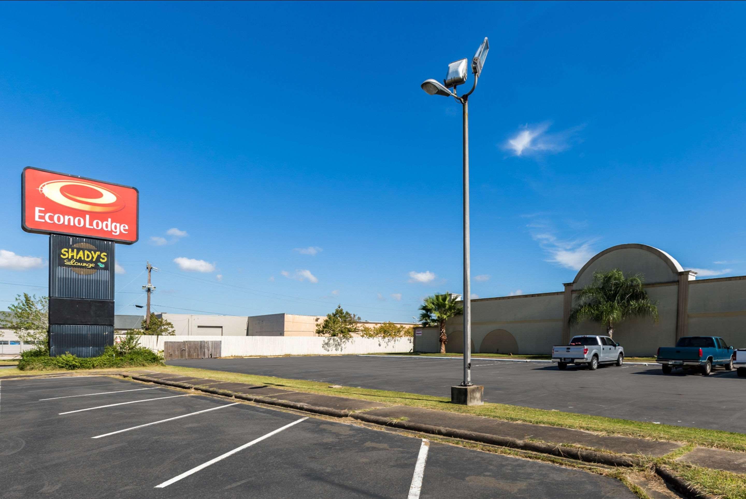 Econo Lodge Baytown Exterior photo
